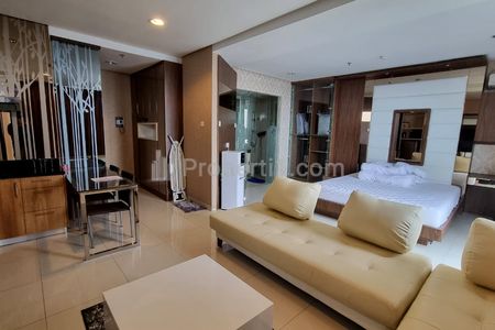 For Rent Modern Minimalist Apartment Kemang Mansion at Kemang South Jakarta - Studio Fully Furnished