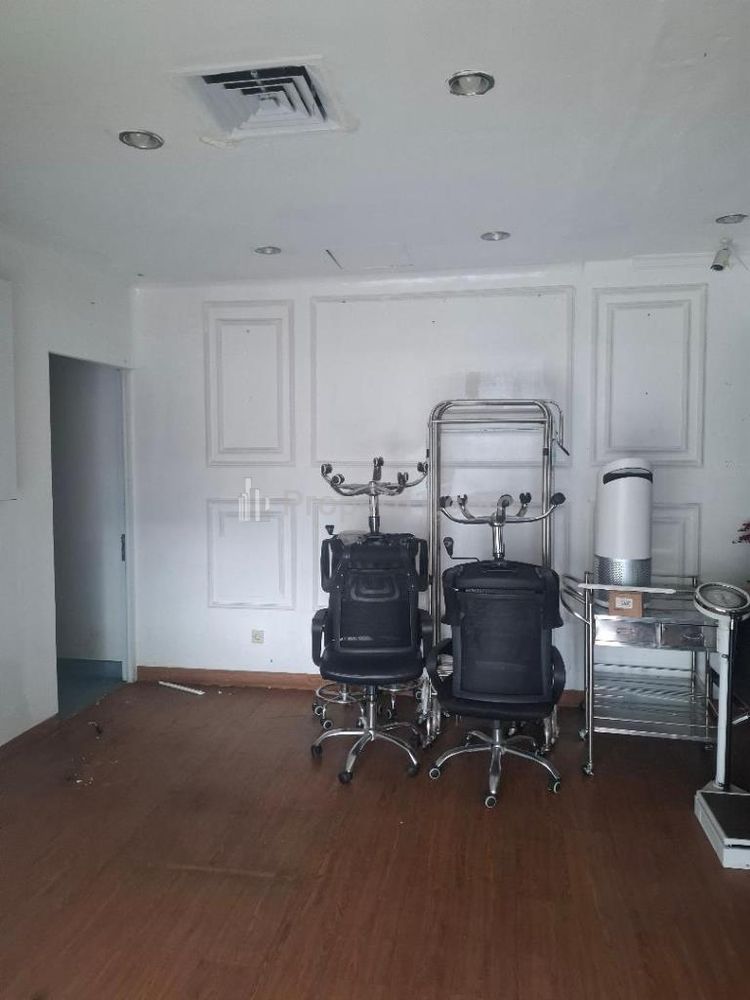 Jual Cepat Ruko Hoek 3 Lantai di kawasan Ruko Cibubur Indah, Jl. Lapangan Tembak, Cibubur Jakarta Timur