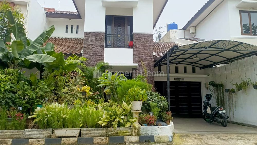 Rumah Dijual Lokasi Strategis di Bukit Cinere Raya Dekat Toll Brigif