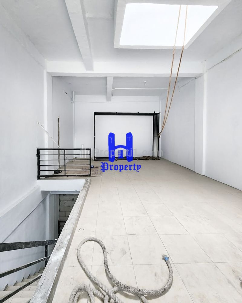 Jual Ruko 3,5 Lantai di Komplek Cemara Asri Medan Jalan Berjaya
