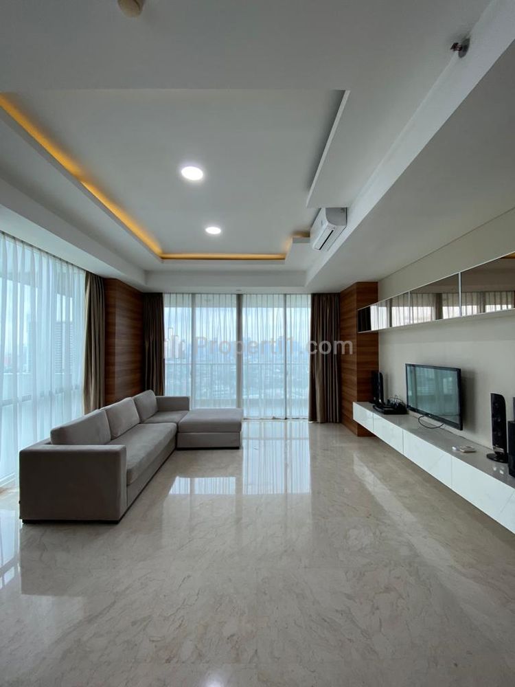 Sewa Apartemen Private Lift 3BR Kemang Village Ritz Tower Good Condition Jakarta Selatan