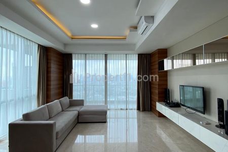 Sewa Apartemen Private Lift 3BR Kemang Village Ritz Tower Good Condition Jakarta Selatan