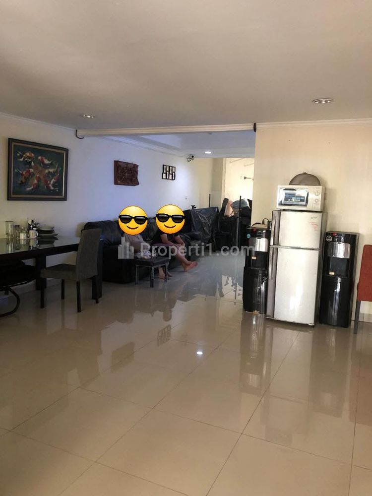Jual Rumah Katamaran Indah Ada Kolam Renang di Pantai Indah Kapuk Jakarta Utara