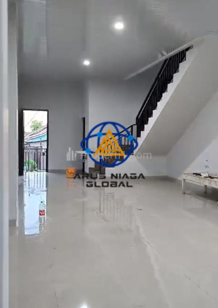 Disewakan Ruko 2 Gandeng 2 Lantai di Jalan Raya Narogong Pangkalan 11 Desa Limus Nunggal Cileungsi Bogor