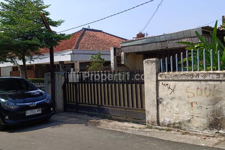 Jual Rumah Lama Hitung Tanah Dekat PVJ Sukajadi Bandung