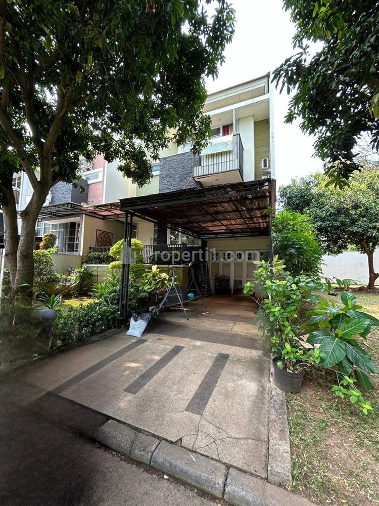 Dijual Rumah Besar Cluster East Esplanade Grand Wisata Tambun Selatan Bekasi