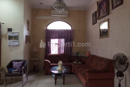 Jual Cepat BU Rumah Siap Huni di Komplek Taman Buaran Indah III, Jakarta Timur