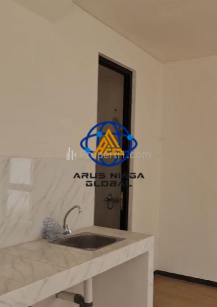 Sewa Rumah 2 Lantai Semi Furnished di Rolling Hiils Karawang