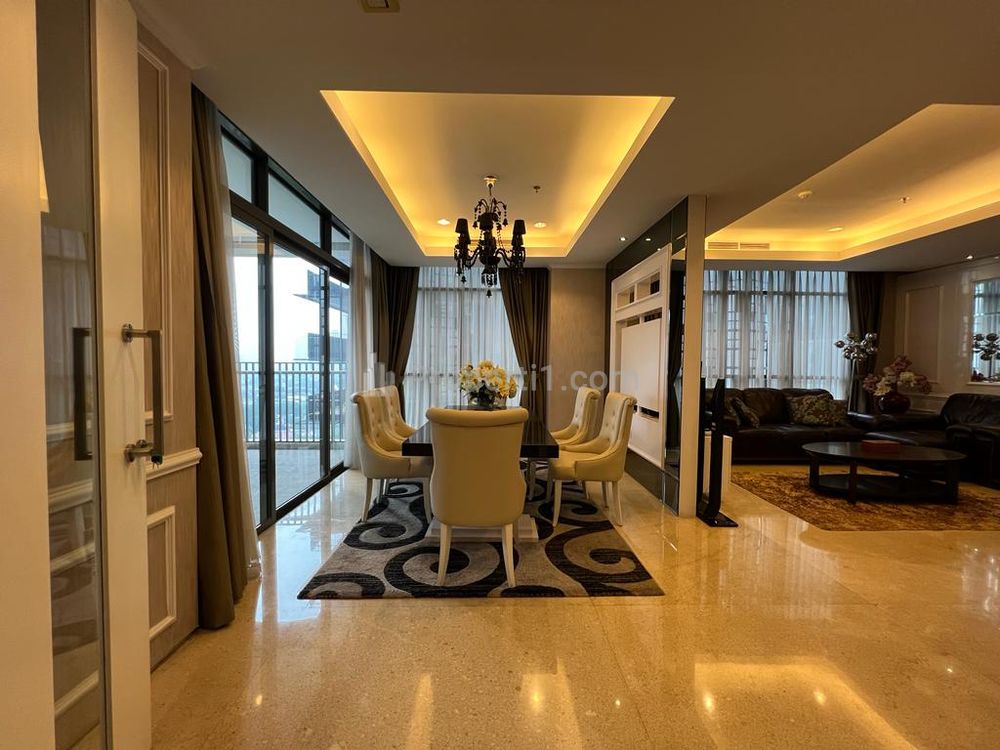 Disewakan Apartemen Tipe 2+1 BR Fully Furnished di Senopati Suites, Tinggal Nyaman di Senopati