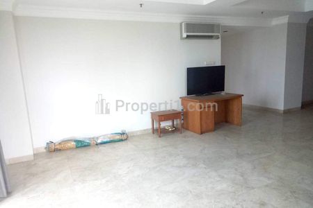 Dijual Apartemen Greenview Pondok Indah (Nuansa Hijau) Size 190 m2, Lantai Rendah Harga Spesial - 3+1 BR Unfurnished