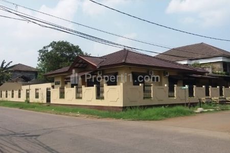 Dijual Rumah di Komplek Mewah di Cinere, Depok