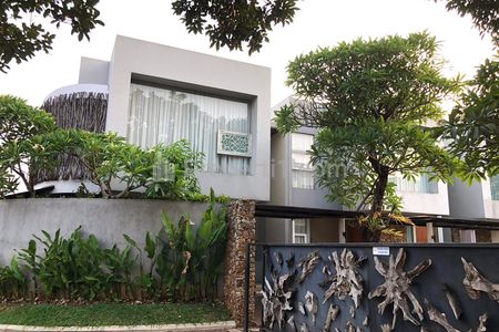 Jual Rumah Minimalis Komplek Villasa Town House Jakarta Timur