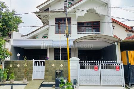 Rumah Disewakan di Menanggal Gayungan Surabaya Selatan