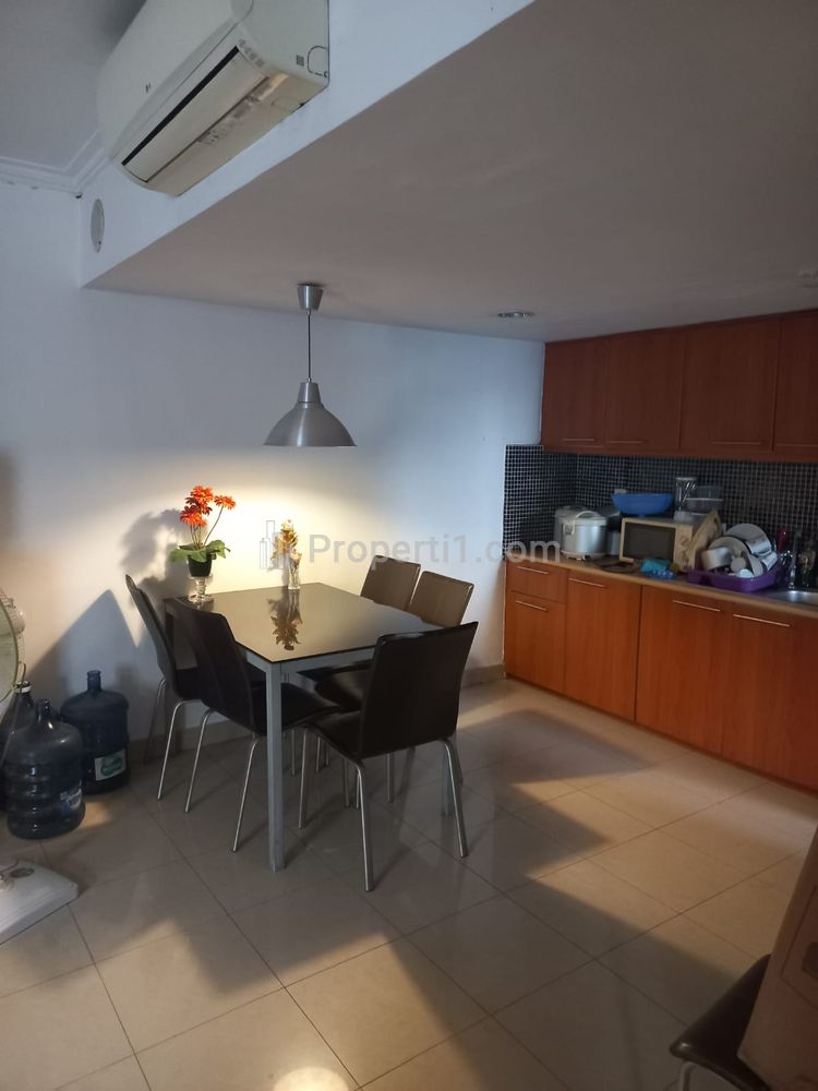Jual Apartemen Taman Rasuna Kuningan - 2 Bedrooms Fully Furnished & City View