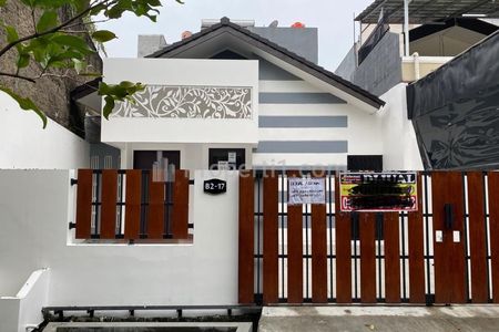 Dijual Rumah Taman Aries Nyaman dan Bebas Banjir Harga 4.2 Miliar Tipe 3+1 Kamar Tidur dan 2+1 Kamar Mandi di Jakarta Barat