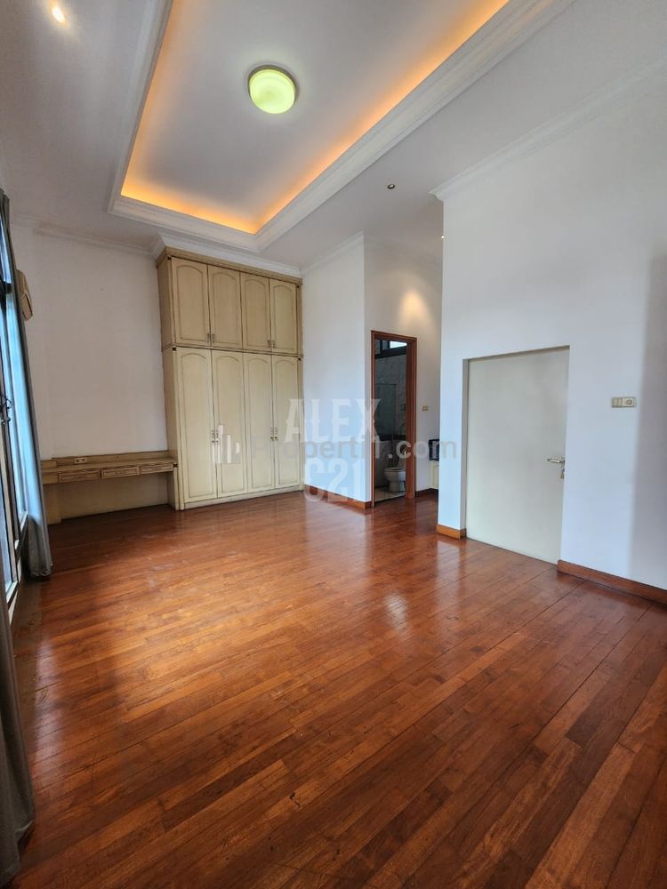 Dijual Rumah Mewah di Kuningan Barat Jakarta Selatan