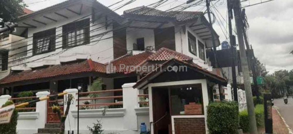Dijual Rumah Siap Huni di Jalan Camar III, Kota Tangerang