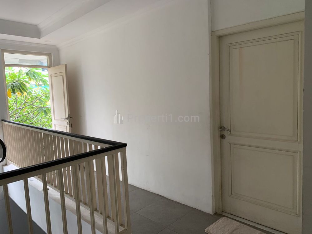 Dijual Rumah 2 Lantai di Grand Depok City, Depok