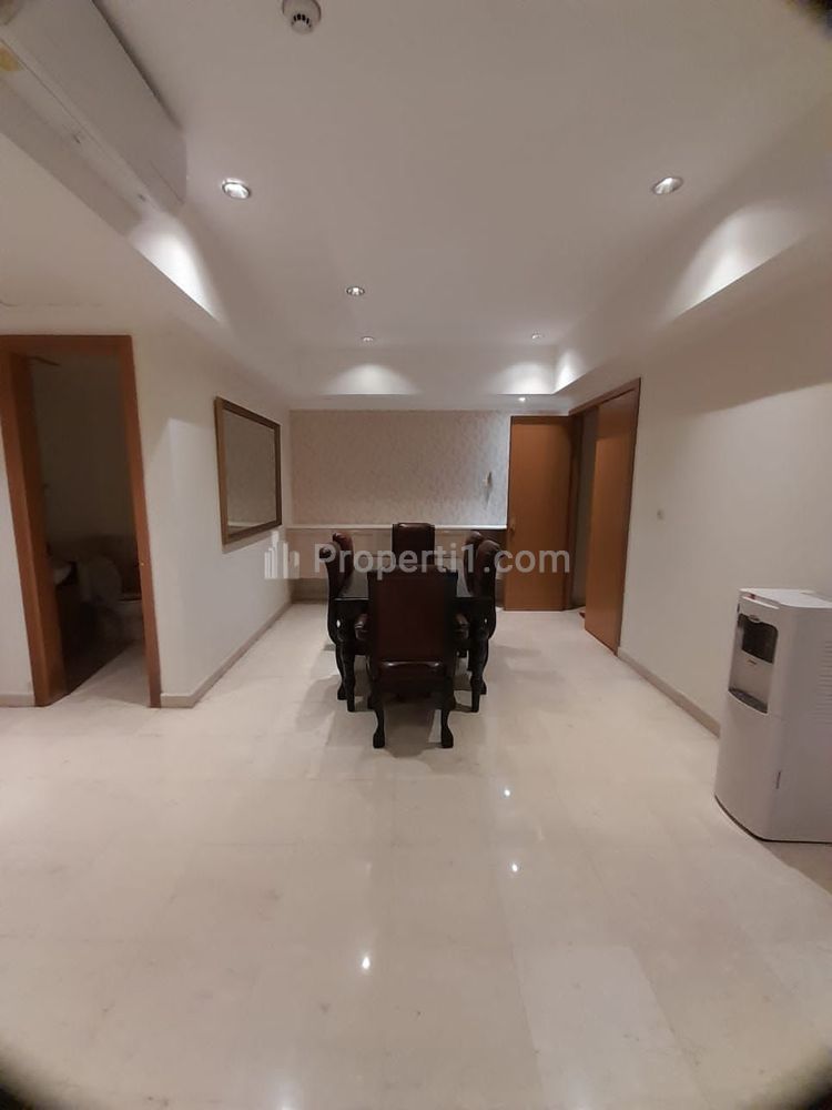 Sewa Apartemen 3+1 BR Furnished Near MRT, Sudirman Mansion SCBD Jakarta Selatan