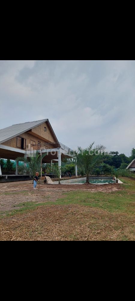 Dijual Villa (Jual Setengah Harga Pasaran) di Banjaran, Bandung