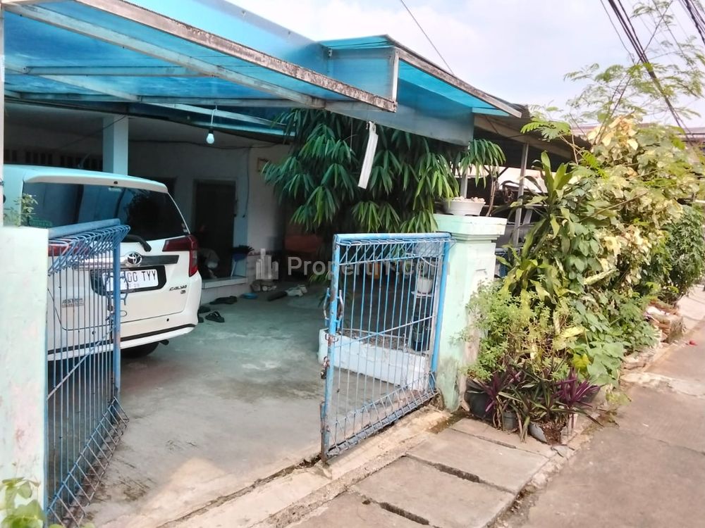 Jual Rumah di Jakarta Timur Masuk 1 Mobil Area Gedong Pasar Rebo, 350 Meter ke Jalan TB Simatupang