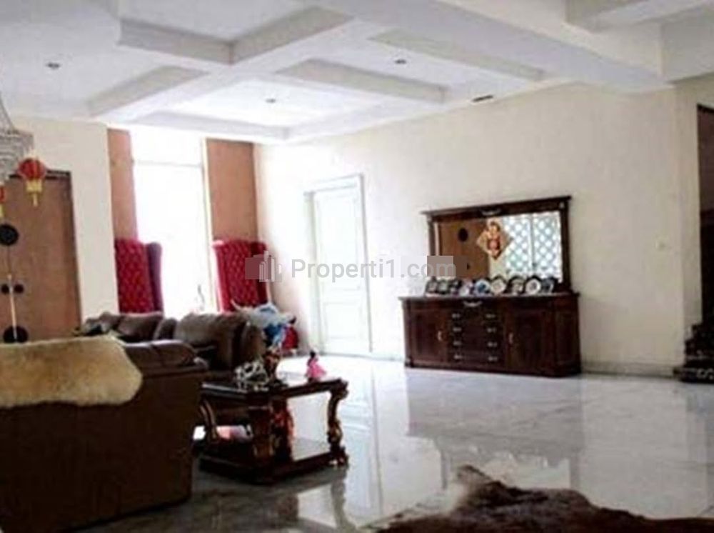 Jual Rumah Luas 3 Lantai di Kartini Raya Jakarta Pusat