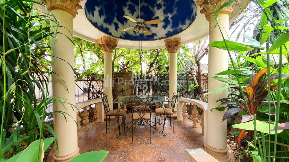 Dijual Rumah Kost di Kelapa Dua, Kebon Jeruk, Jakarta Barat