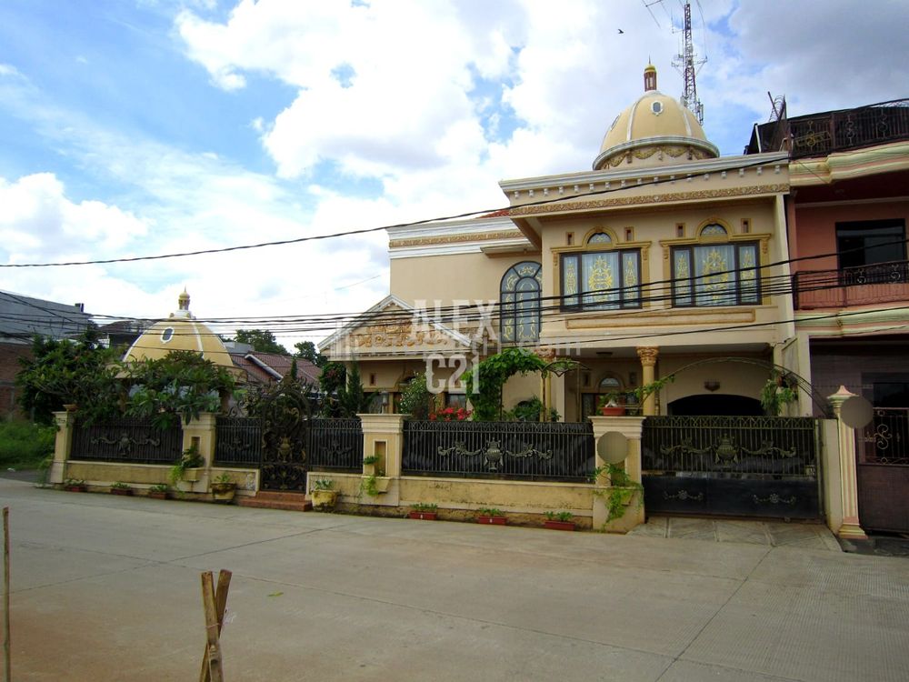 Dijual Rumah Kost di Kelapa Dua, Kebon Jeruk, Jakarta Barat