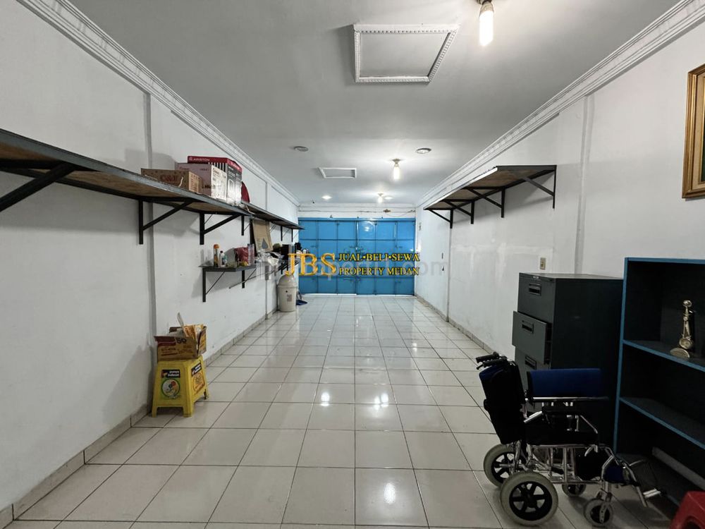 JUAL/SEWA Ruko 3,5 Tingkat di Jalan Prof. H. M. Yamin (Dekat Jl. Madong Lubis), Medan