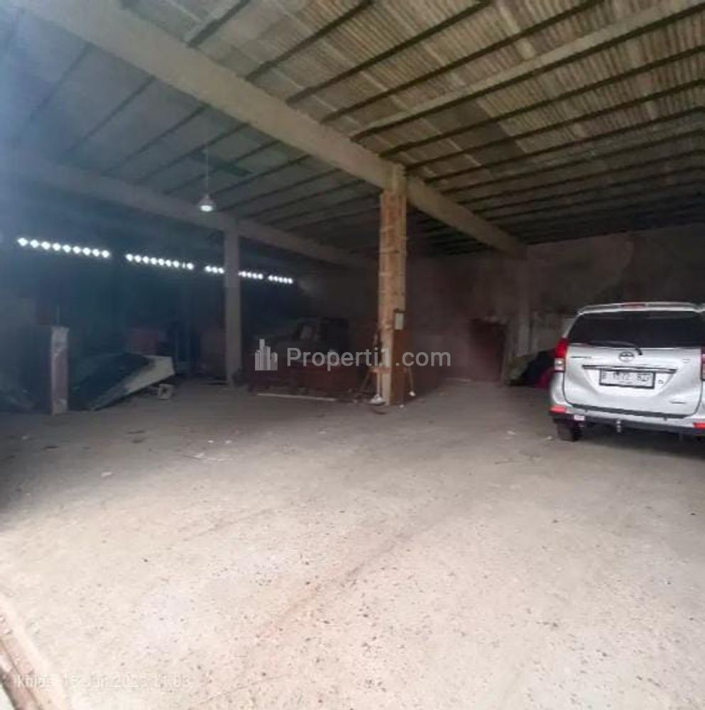 Dijual Gudang Luas Tanah 400 m2 di Cibungbulang, Bogor
