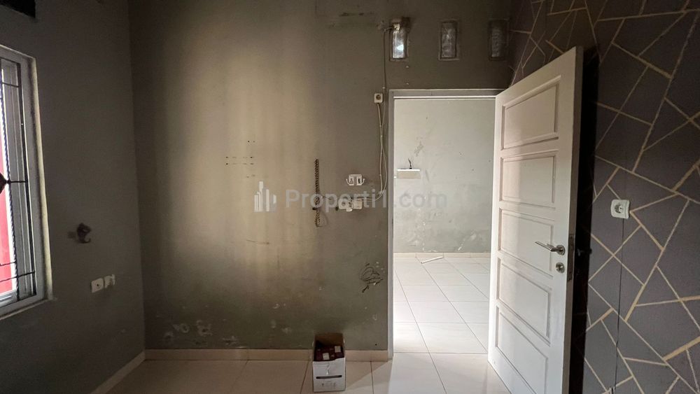 Dijual Rumah Full Renovasi Dekat Tol Serang Timur