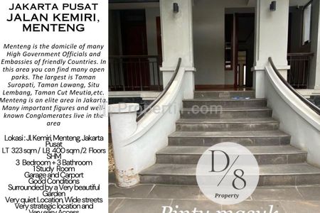 Jual Rumah di Kawasan Elite Menteng Jl. Kemiri, Jakarta Pusat - LT 323m2, LB 400m2, 2 Lantai, 3BR +1 Study Room, Garasi 2, Carport 2, Only 19,5M Nego