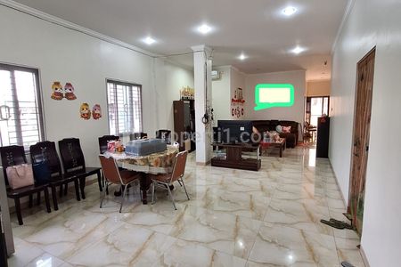 Dijual Rumah di Duri Kepa, Jakarta Barat 5BR Furnished Luas 700m2