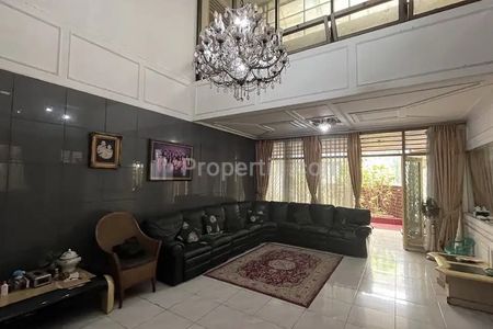 Jual Rumah Mewah Luas di Cempaka Putih Tengah Jakarta Pusat