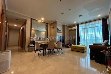 Sewa Apartemen Senayan Residence Tipe 3 +1 BR - Good Furnished - Strategis Area and Best Price - Please Contact Me