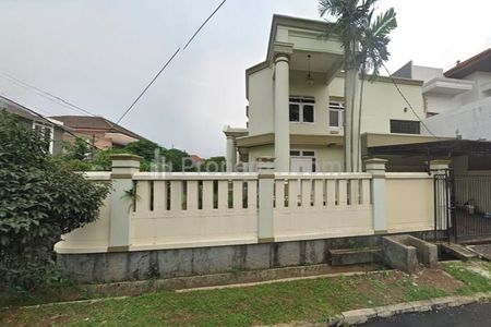 Disewakan Rumah Besar Dekat Dekolah Avicenna, SMA 9 dan Dian Didaktika Cinere