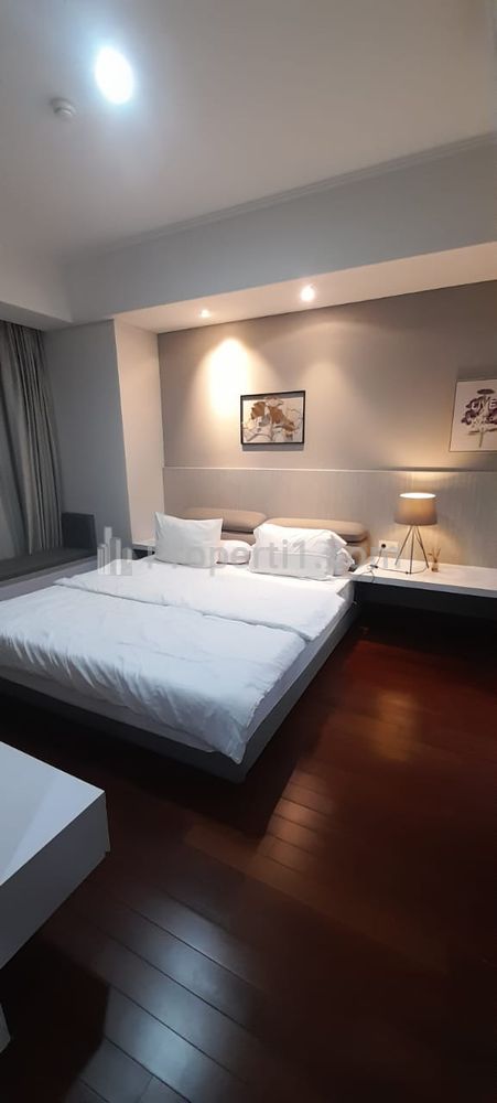 Disewakan Apartemen Casa Grande Phase 2 Tipe 3+1 BR Fully Furnished Private Lift Luxury Unit Ready to Move In