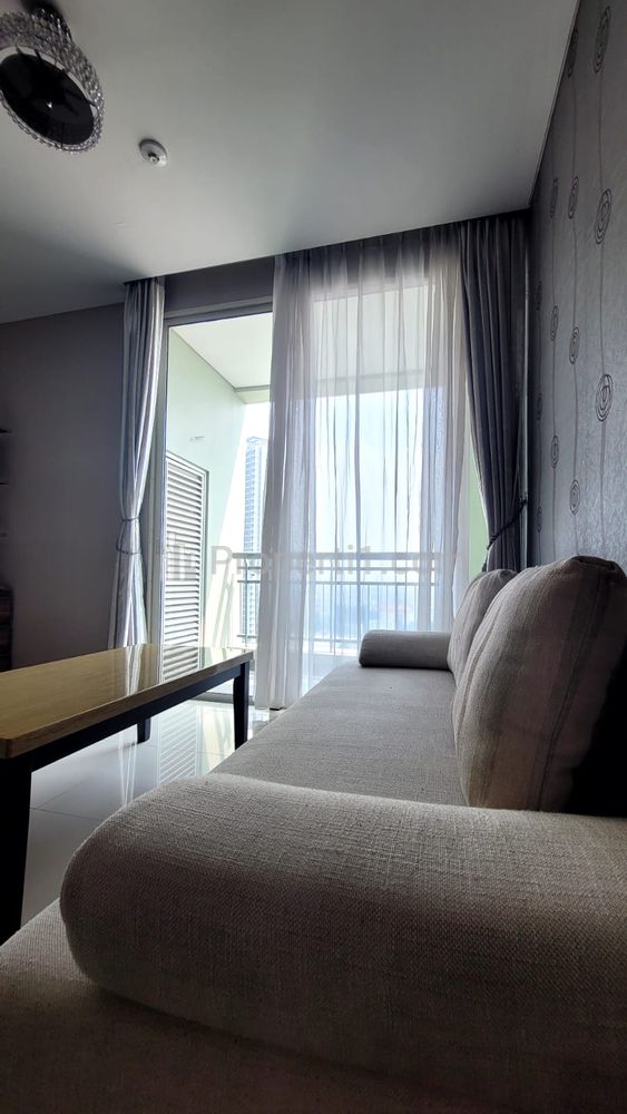 Disewakan Apartemen Central Park Residences, 1BR Furnished Luas 44m2