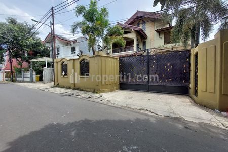 Jual Rumah Siap Huni Semi Furnished, 400 Meter ke Jln Bambu Apus Raya, Jakarta Timur