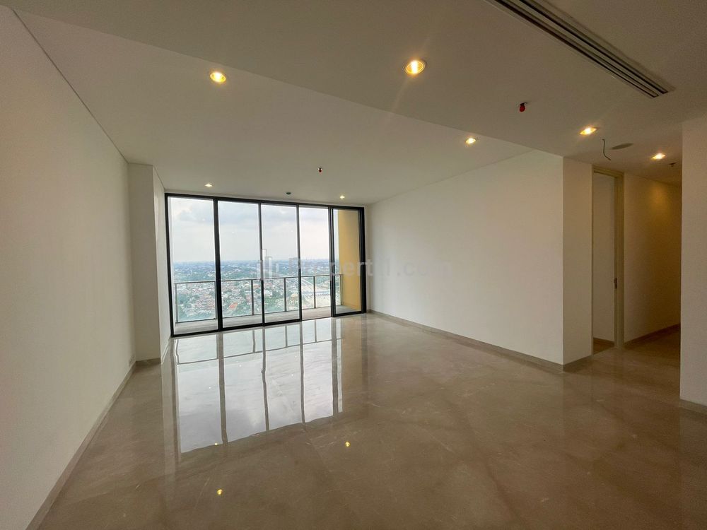 For Sale Apartment Izzara Simatupang 3+1 BR Unfurnished