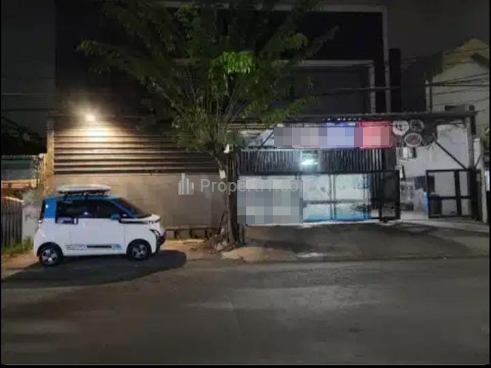Dijual Tempat Usaha Bagus di Dukuh Kupang Surabaya Strategis