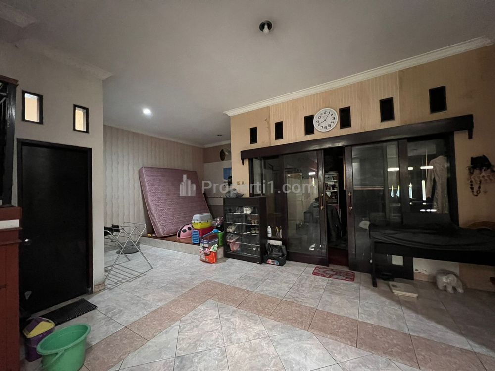 Dijual Rumah 2 Lantai di Perumahan Palem Semi, Tangerang