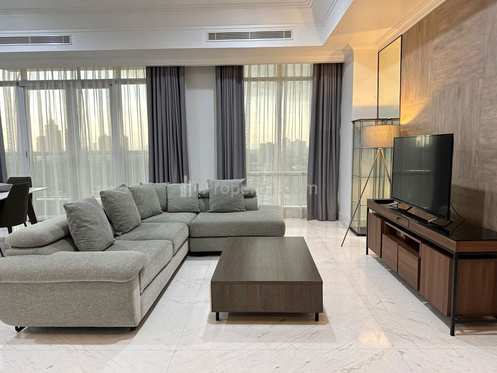 Sewa Apartemen Botanica Tipe 2+1 BR - Good Furnished