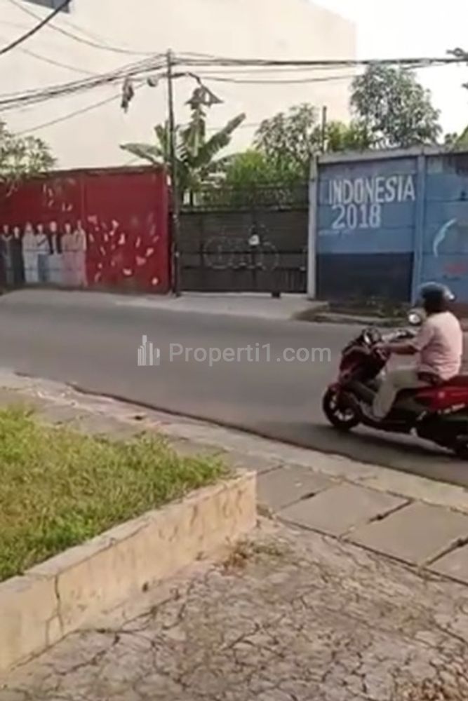 Dijual Tanah Ada Bonus 2 Rumah di Pondok Labu, Jakarta Selatan