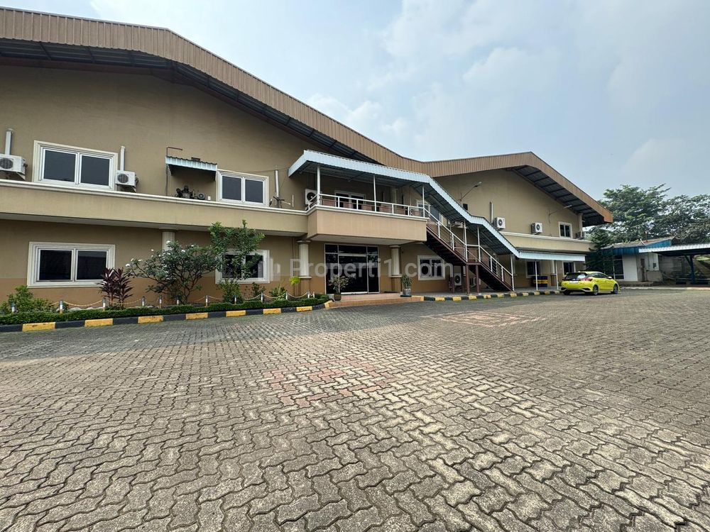 Jual Murah Gudang Huk HGB Siap Pakai Nego, Masih Aktif, Luas Tanah 6000 m2, Bangunan 4000 m2 di Kawasan Industri Cikupa Mas, Tangerang, Banten