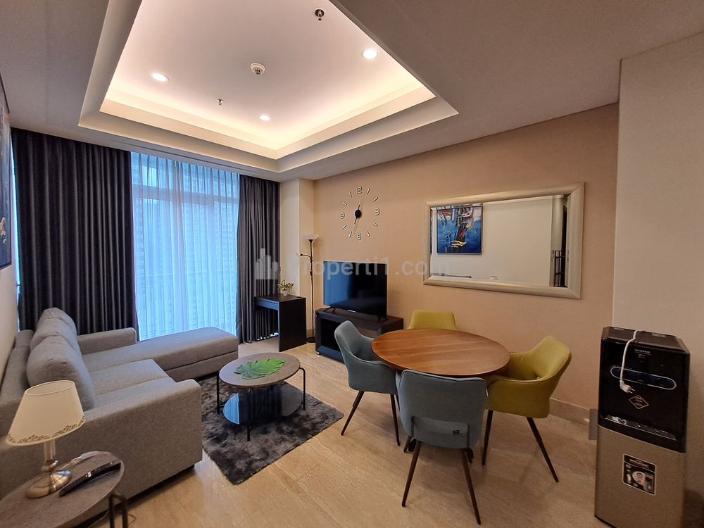 Sewa Apartemen South Hills Tipe 2 BR - Good Furnished - Strategis Area and Best Price