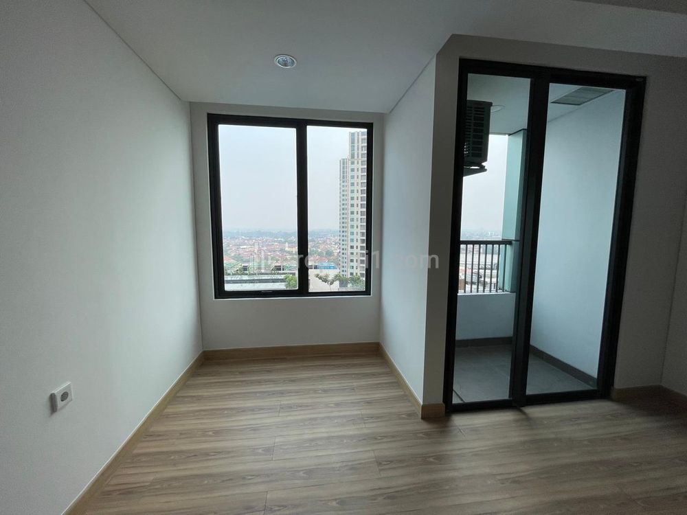 Sewa Apartemen SouthGate Residence Tower Altuera Tipe Studio Full Furnished Pool View