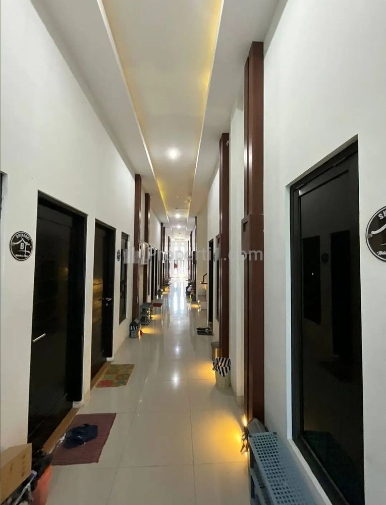 Jual Kost Eksklusif Furnish 3 Lantai 22 Kamar Full Penghuni di Tamantirto Yogyakarta Dekat UMY, UNJANI, BSI