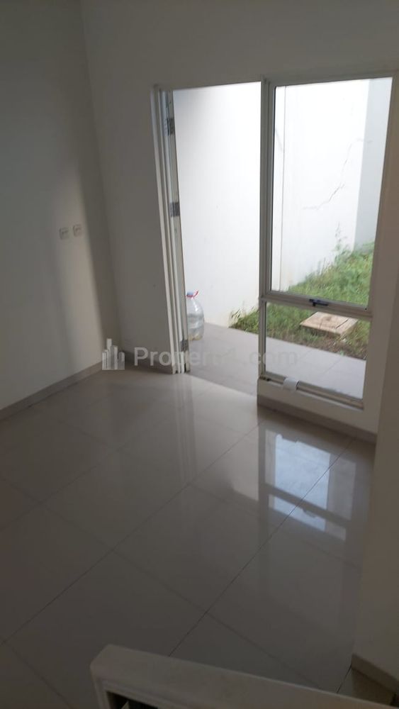 Disewakan Rumah Cluster Bahana Suvarna Sutera Tangerang