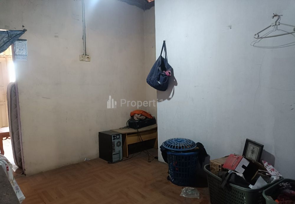 Dijual Rumah Hook Pinggir Jalan Raya Dekat Alun-alun Serang